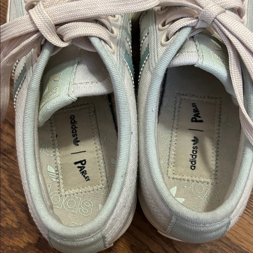 Adidas Nizza Platform Sneaker - Picture 4 of 14